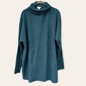 Garmet Hill Oversized Wool/Cashmere Turtleneck